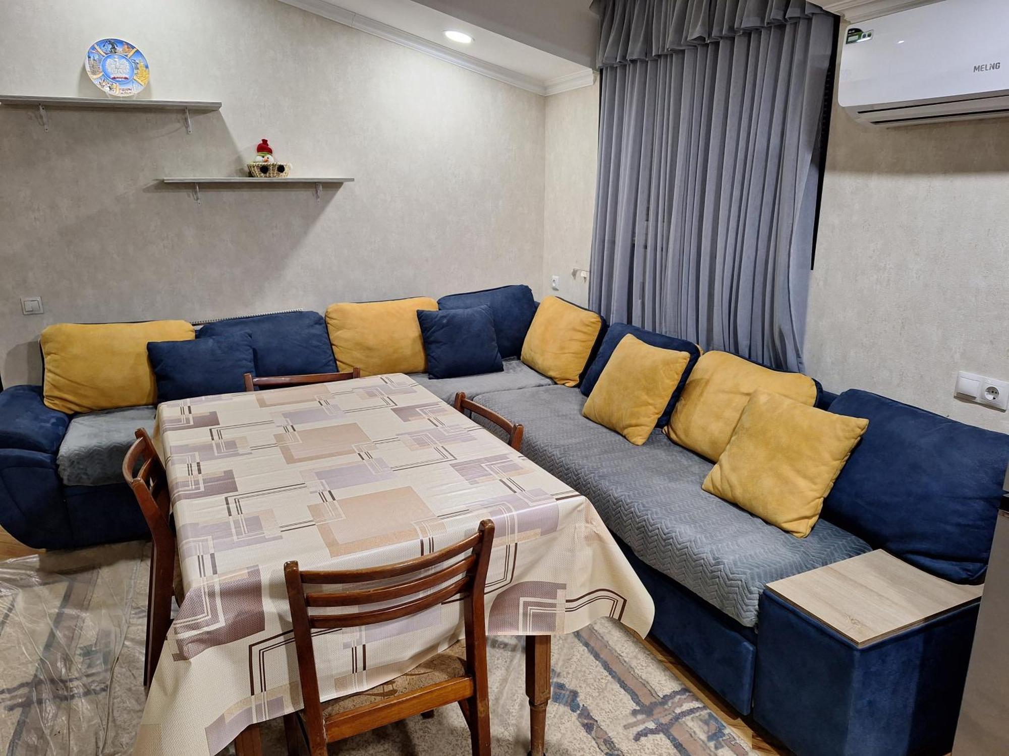 Guest House 15A Kutaisi Ngoại thất bức ảnh