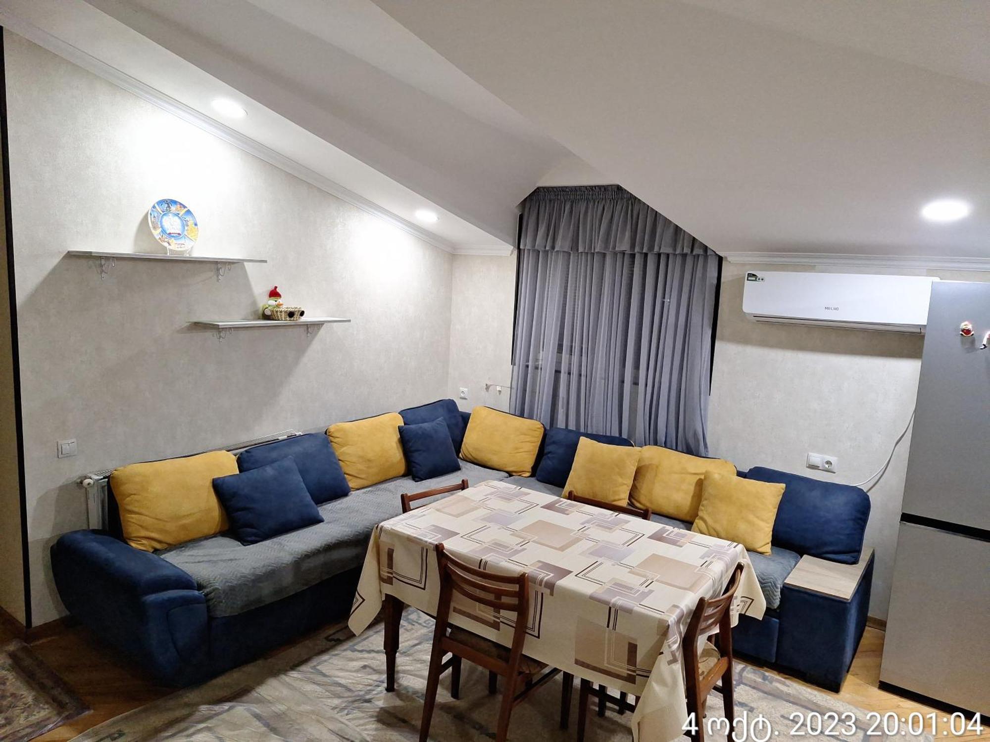Guest House 15A Kutaisi Ngoại thất bức ảnh