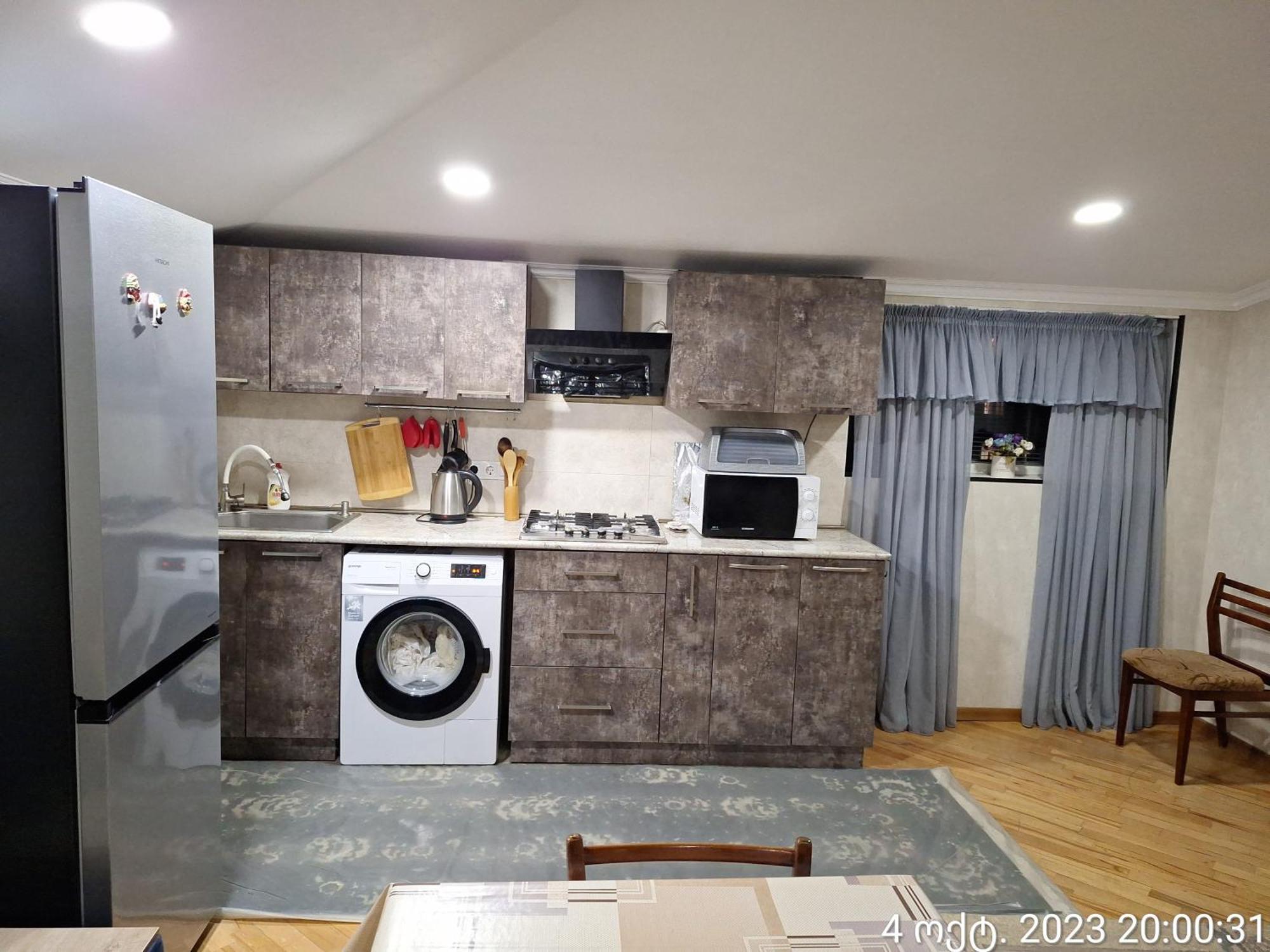Guest House 15A Kutaisi Ngoại thất bức ảnh
