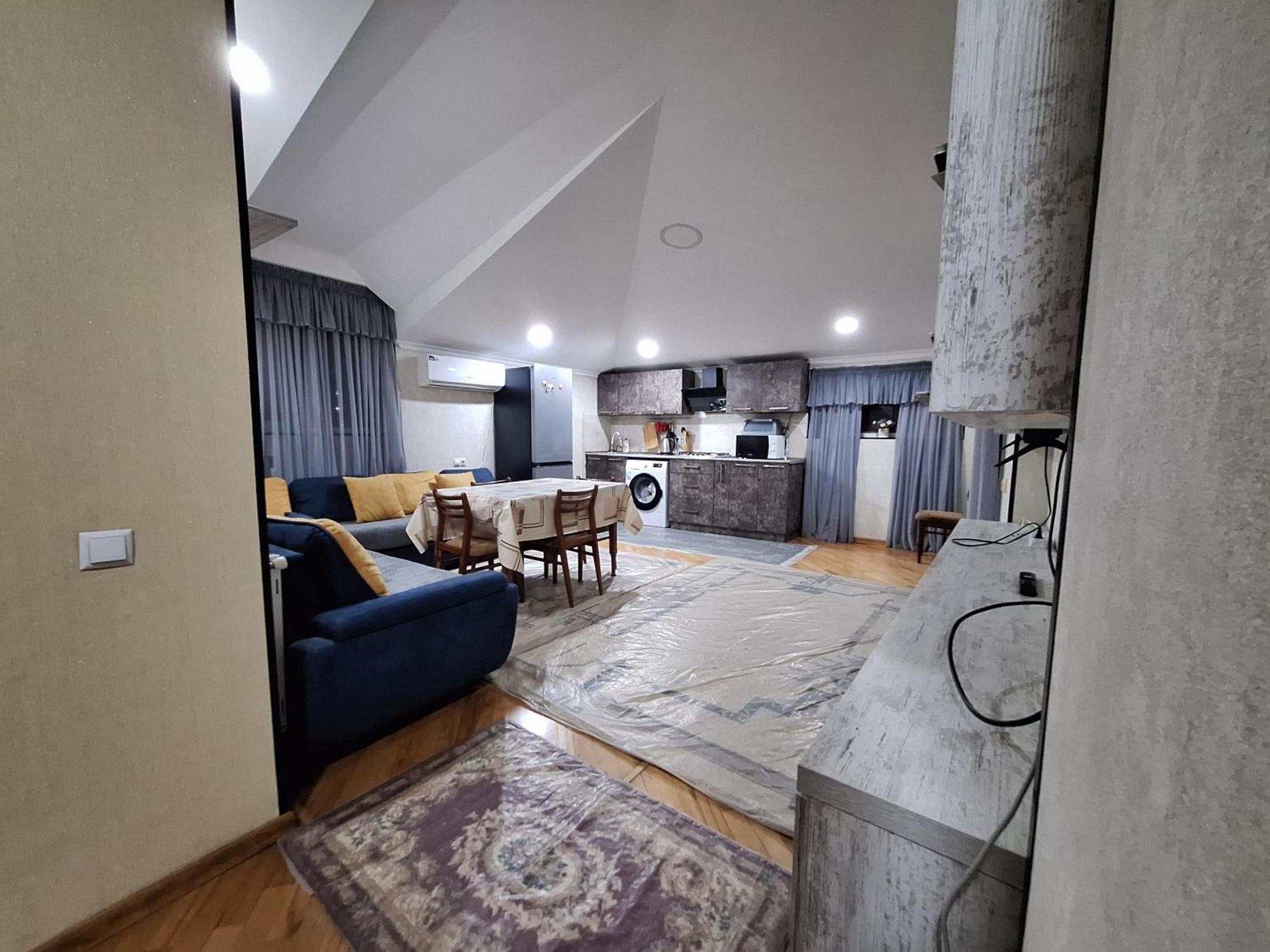 Guest House 15A Kutaisi Ngoại thất bức ảnh