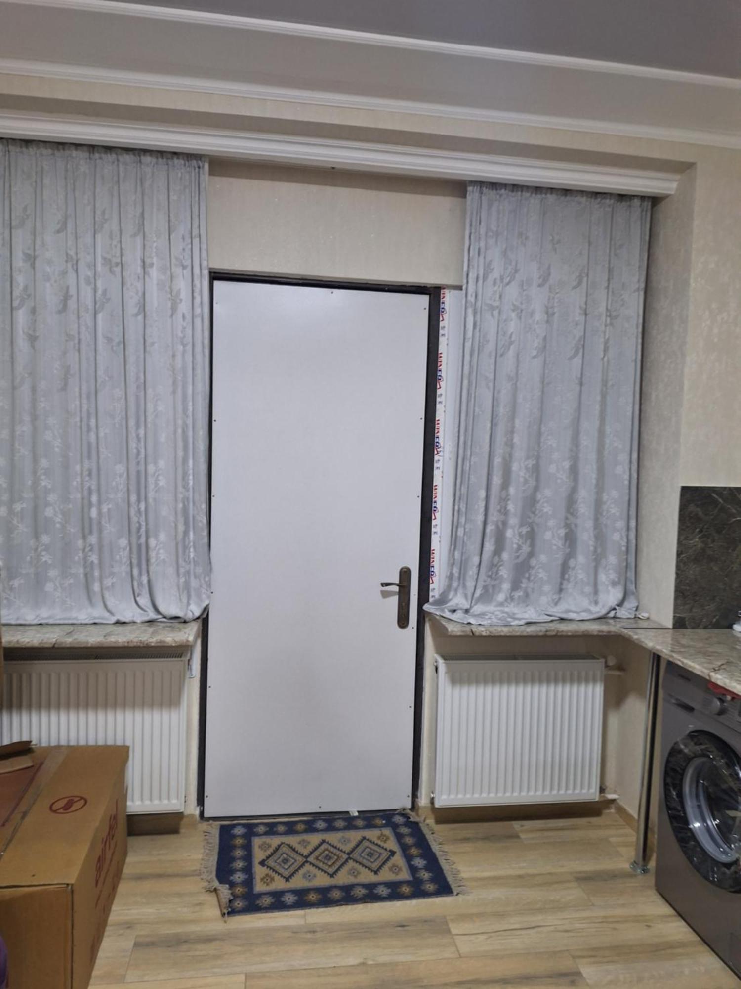 Guest House 15A Kutaisi Ngoại thất bức ảnh